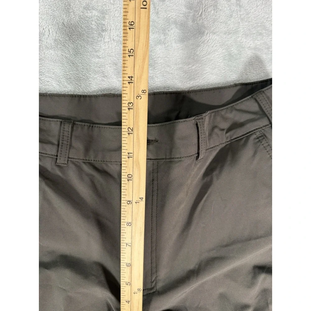Magellan Pants Men's 38 Grey Classic Fit Moisture Wicking Fishing Outdoor